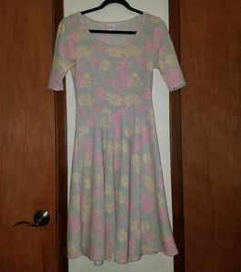 Floral M/S Nicole ROSES!